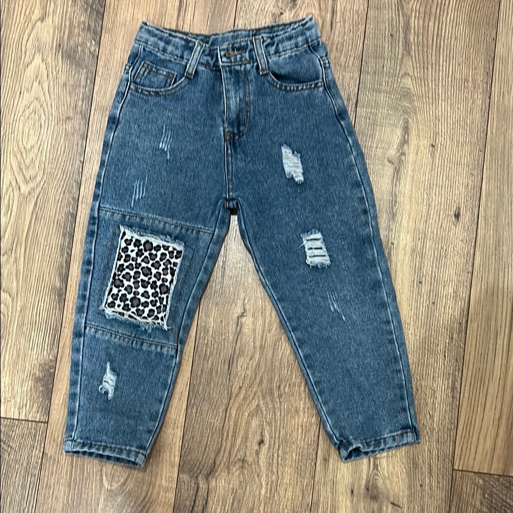 Stylish Blue Jeans with Leopard Patch